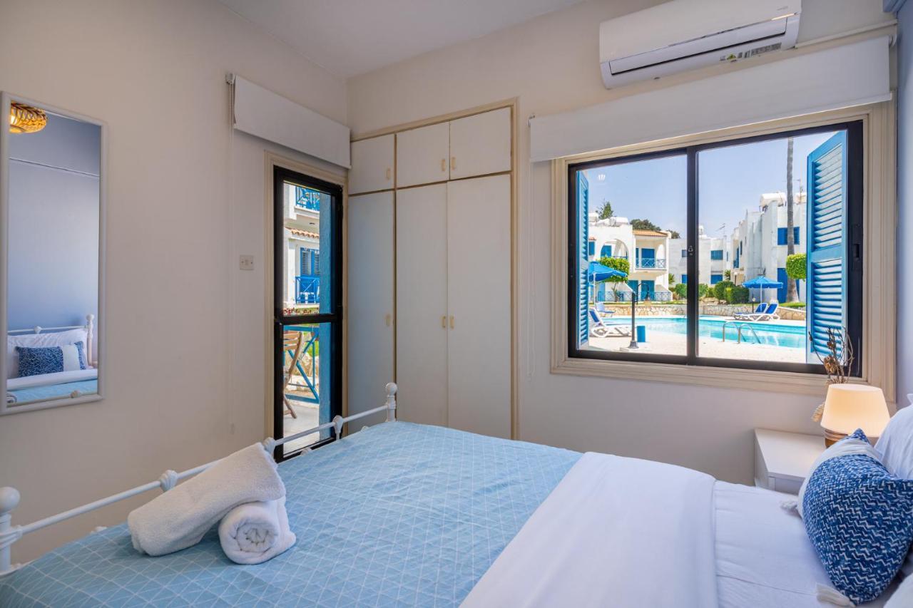 Sea Breeze 1-BR Apt in Pyla Exterior foto